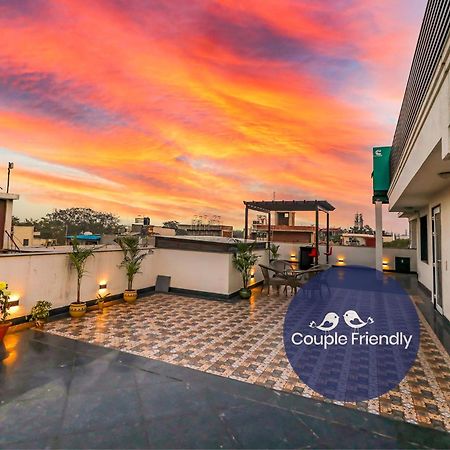 Fabhotel La Paz Stay B&B نيودلهي المظهر الخارجي الصورة