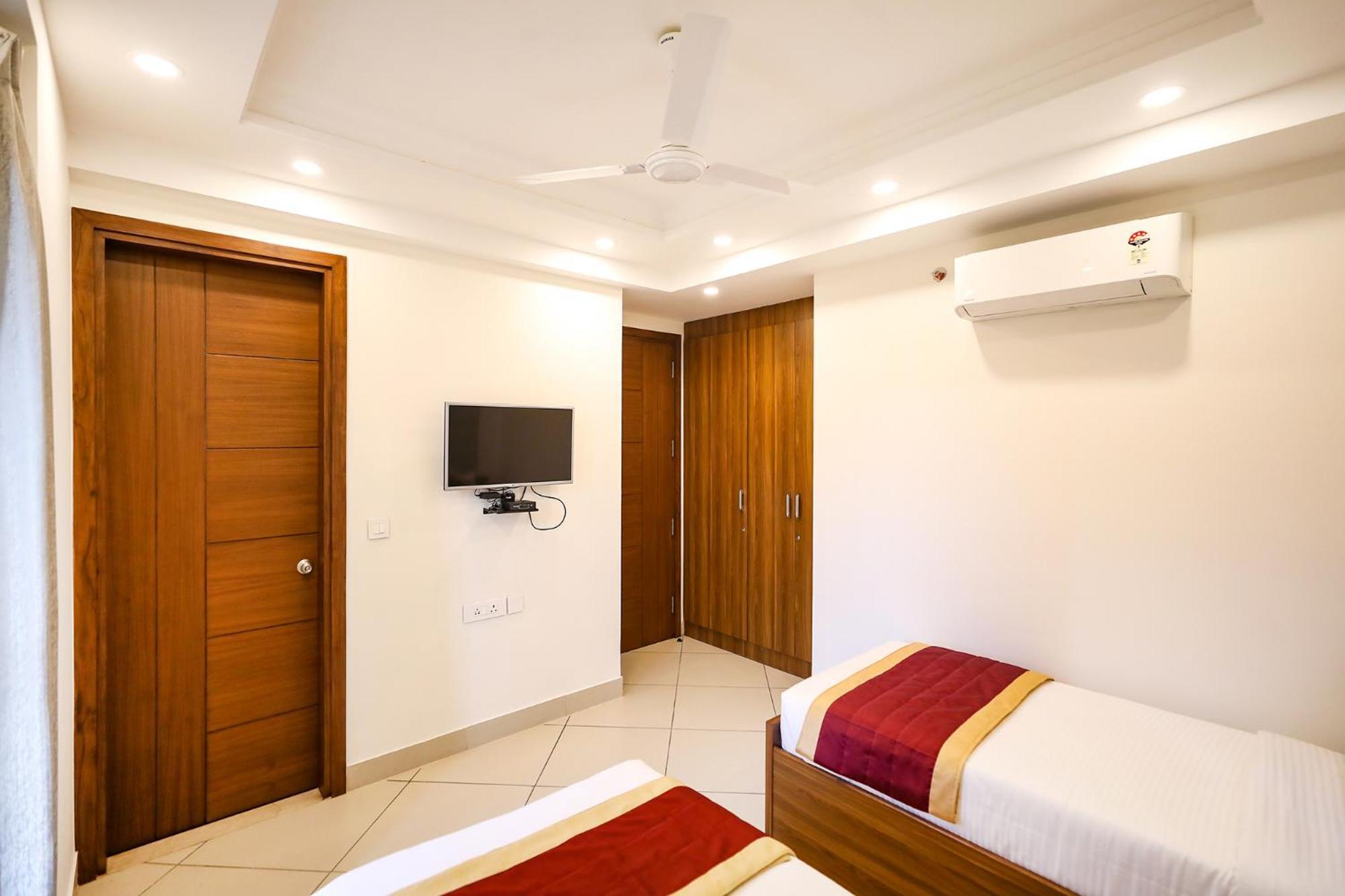 Fabhotel La Paz Stay B&B نيودلهي المظهر الخارجي الصورة