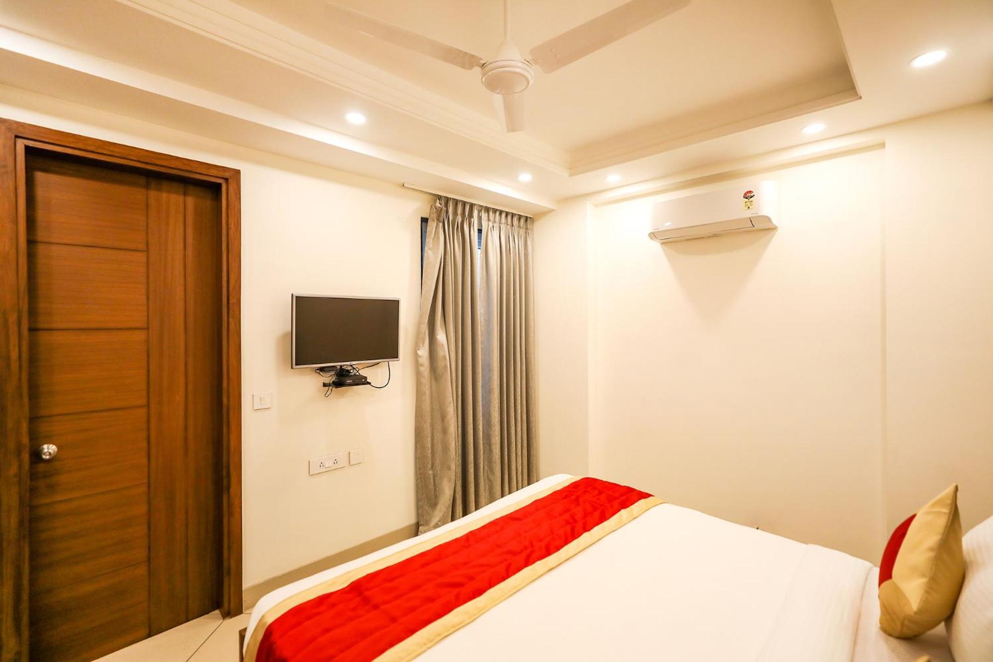 Fabhotel La Paz Stay B&B نيودلهي المظهر الخارجي الصورة